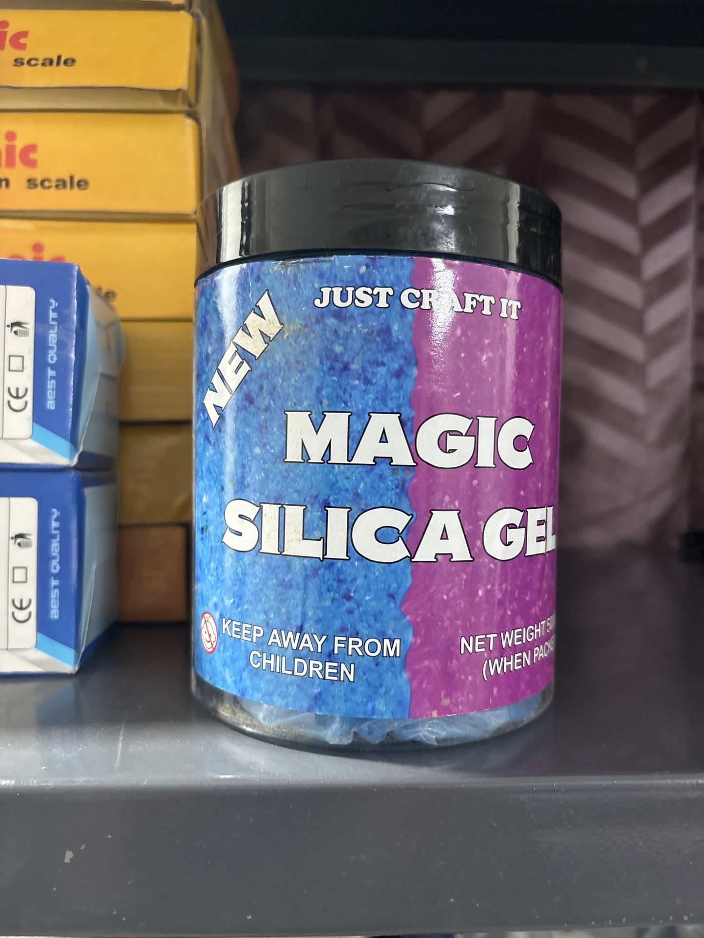 Blue silica gel 500 gms