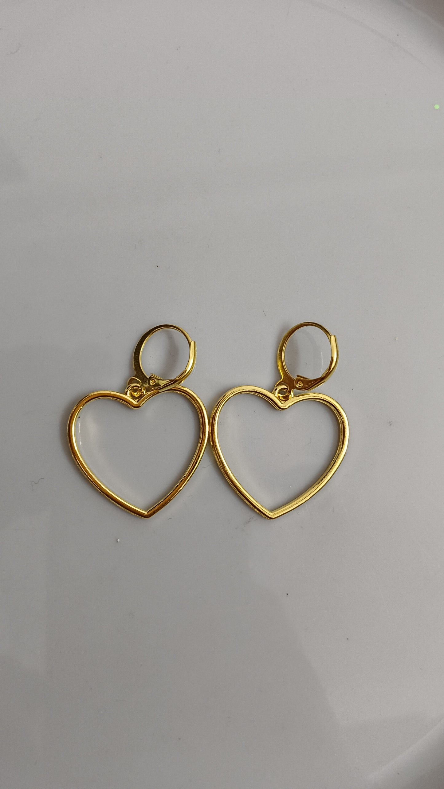 Heart hollow earrings
