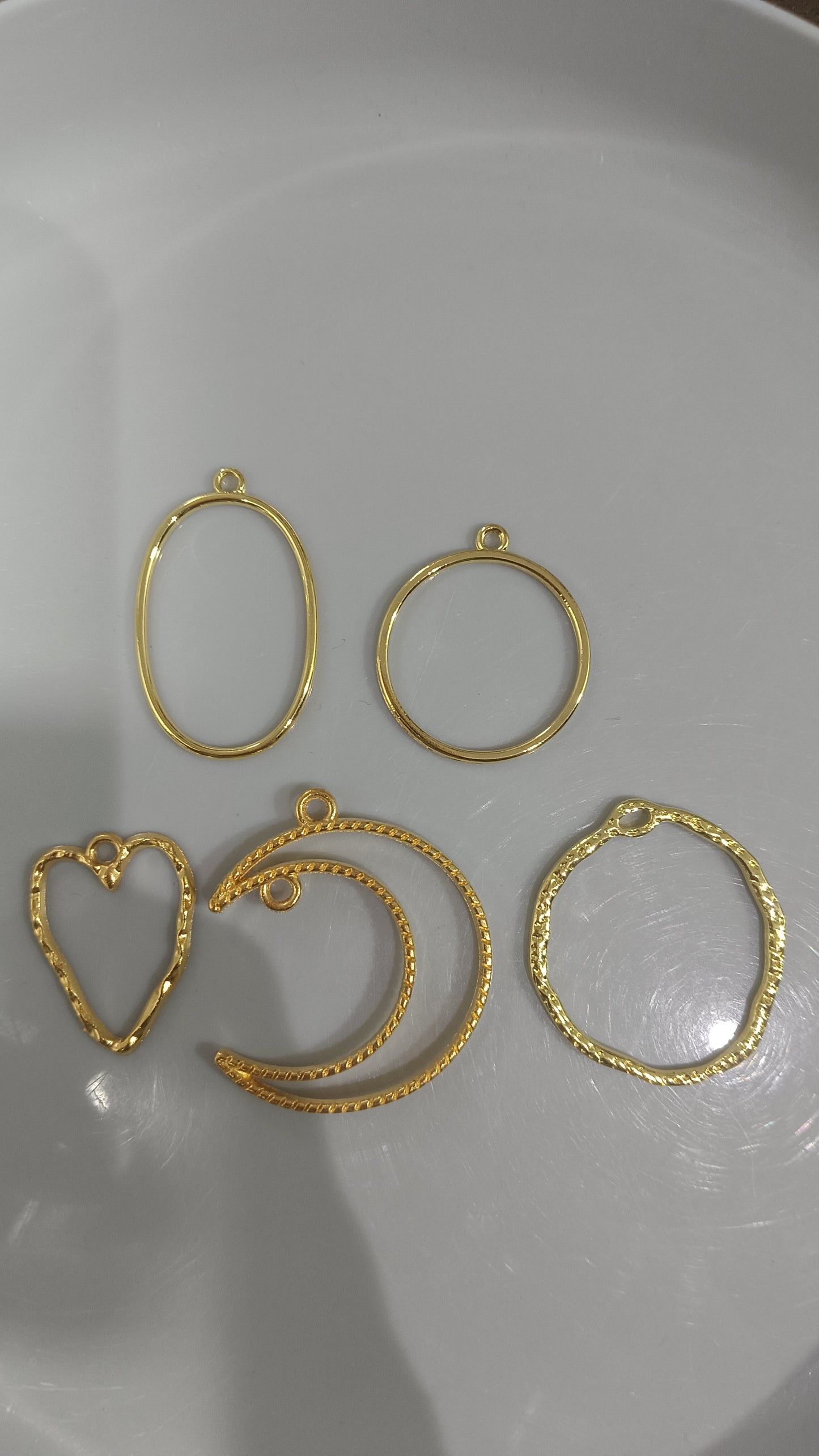 Mixed pendant pack of 5