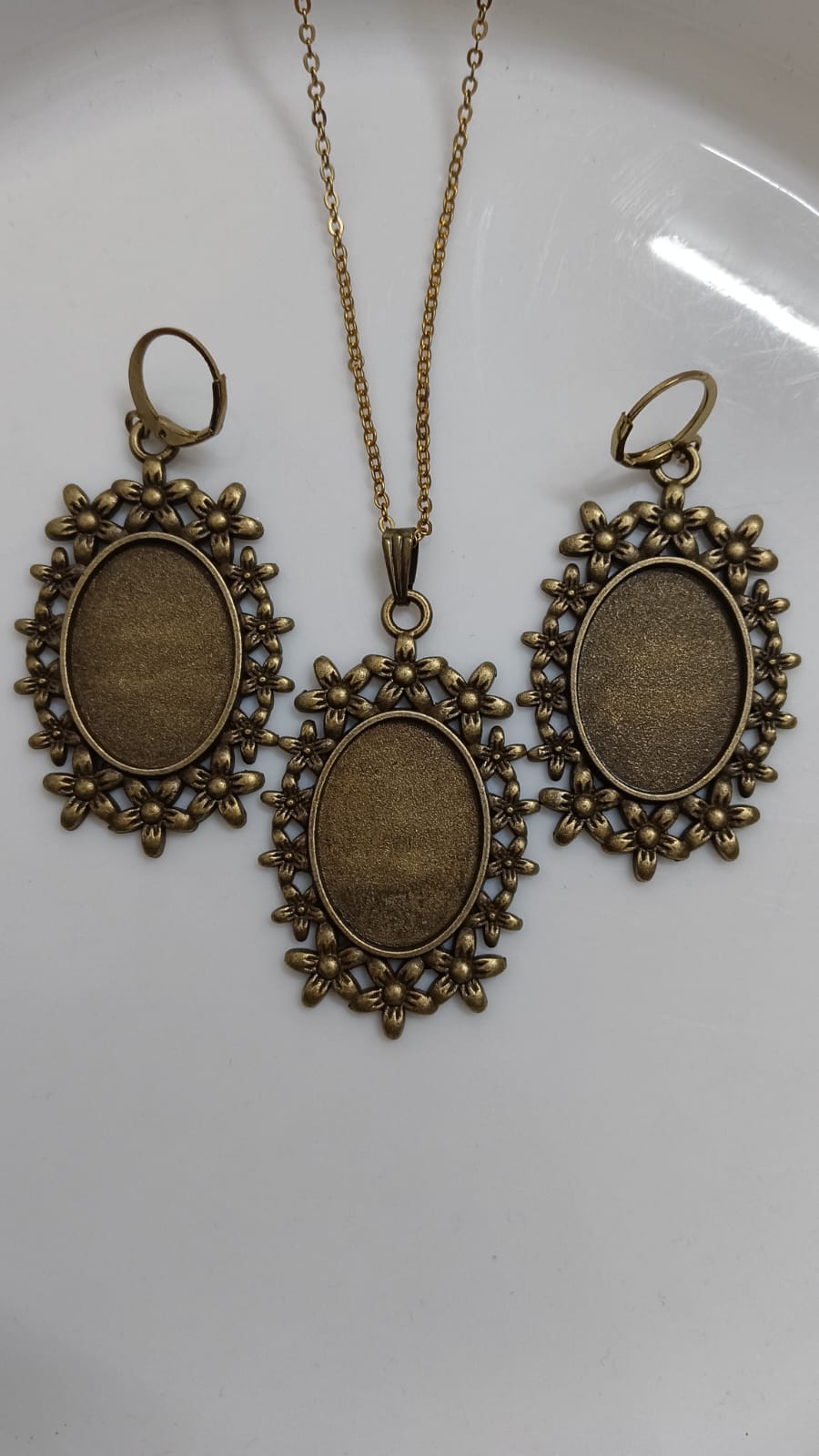 Antique Jewellery Set 3