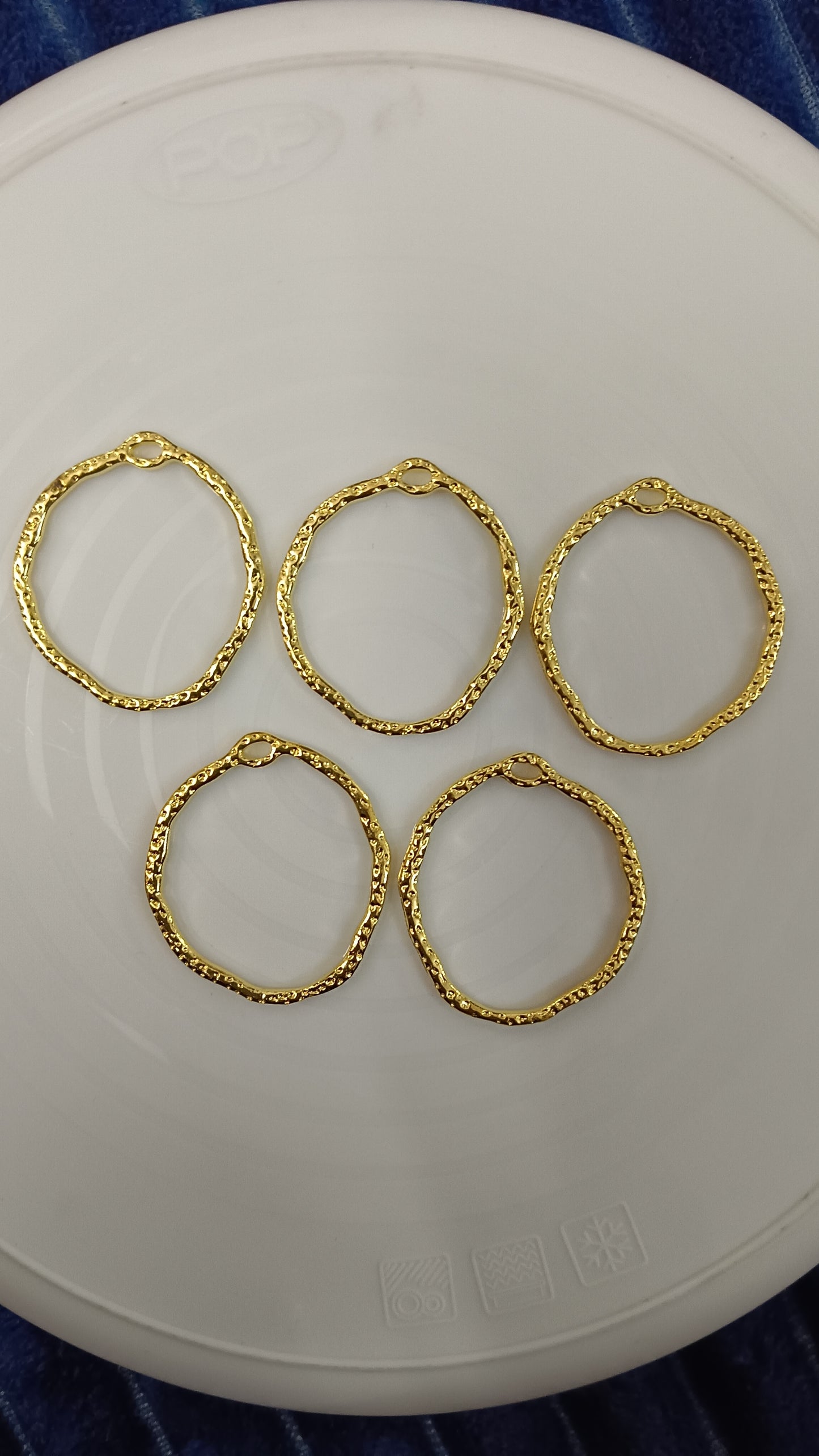 pendant pack of 5
