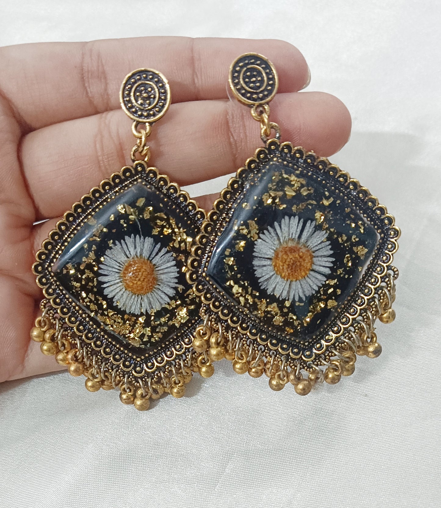 Aster Love Jhumkas