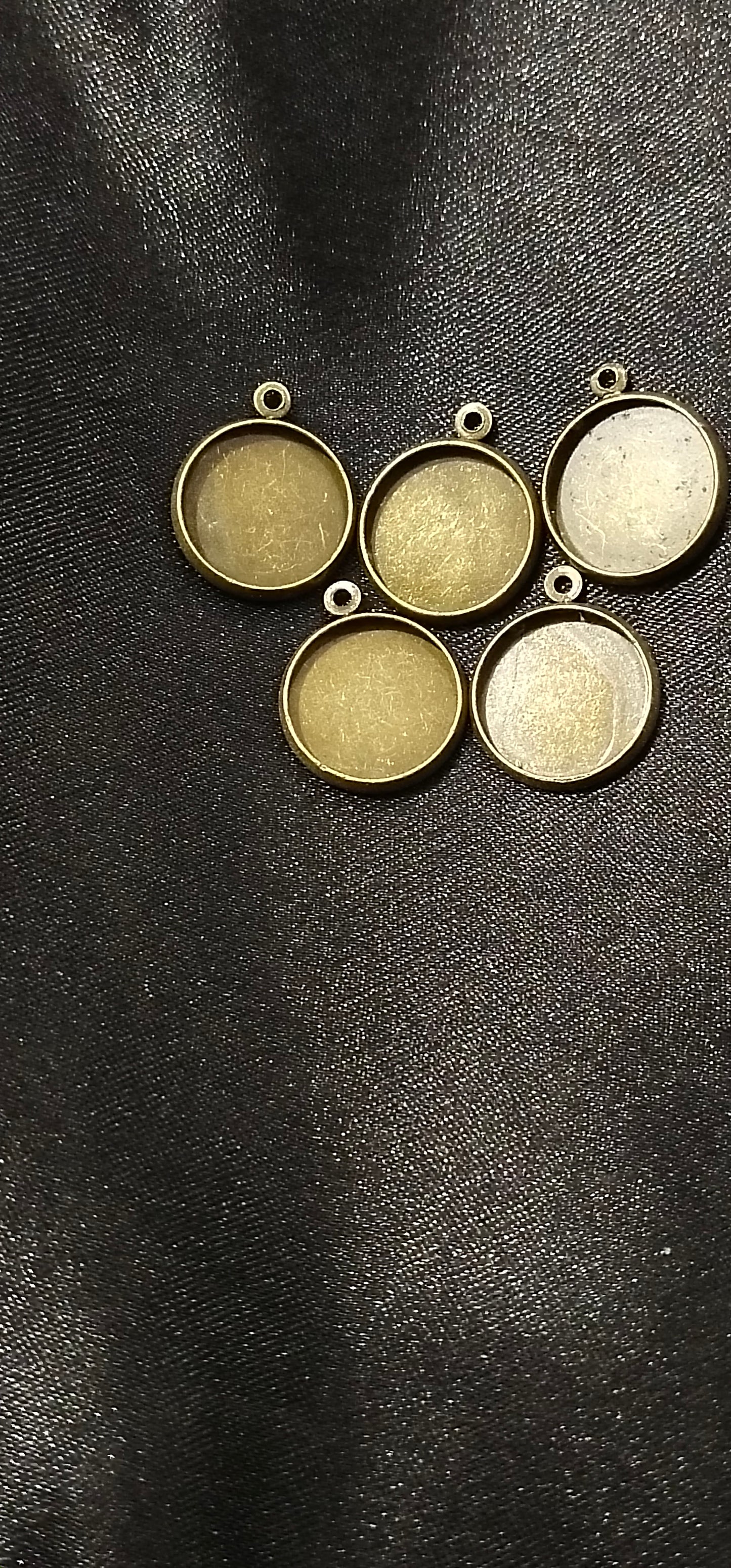 Antique small pendant pack of 5