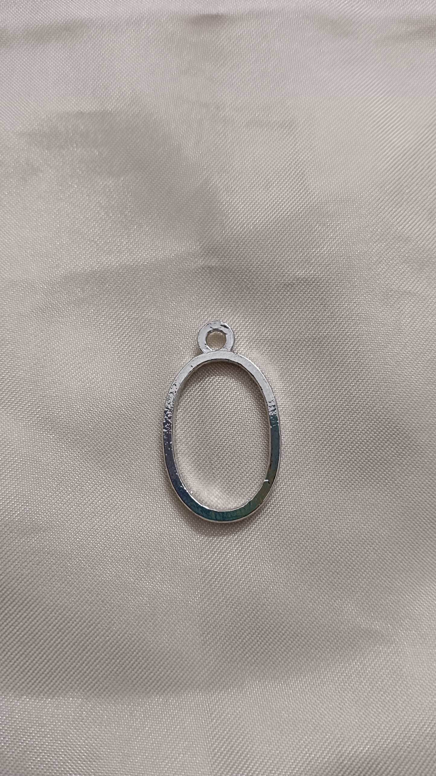 Mini silver pack of 1 pendent 9