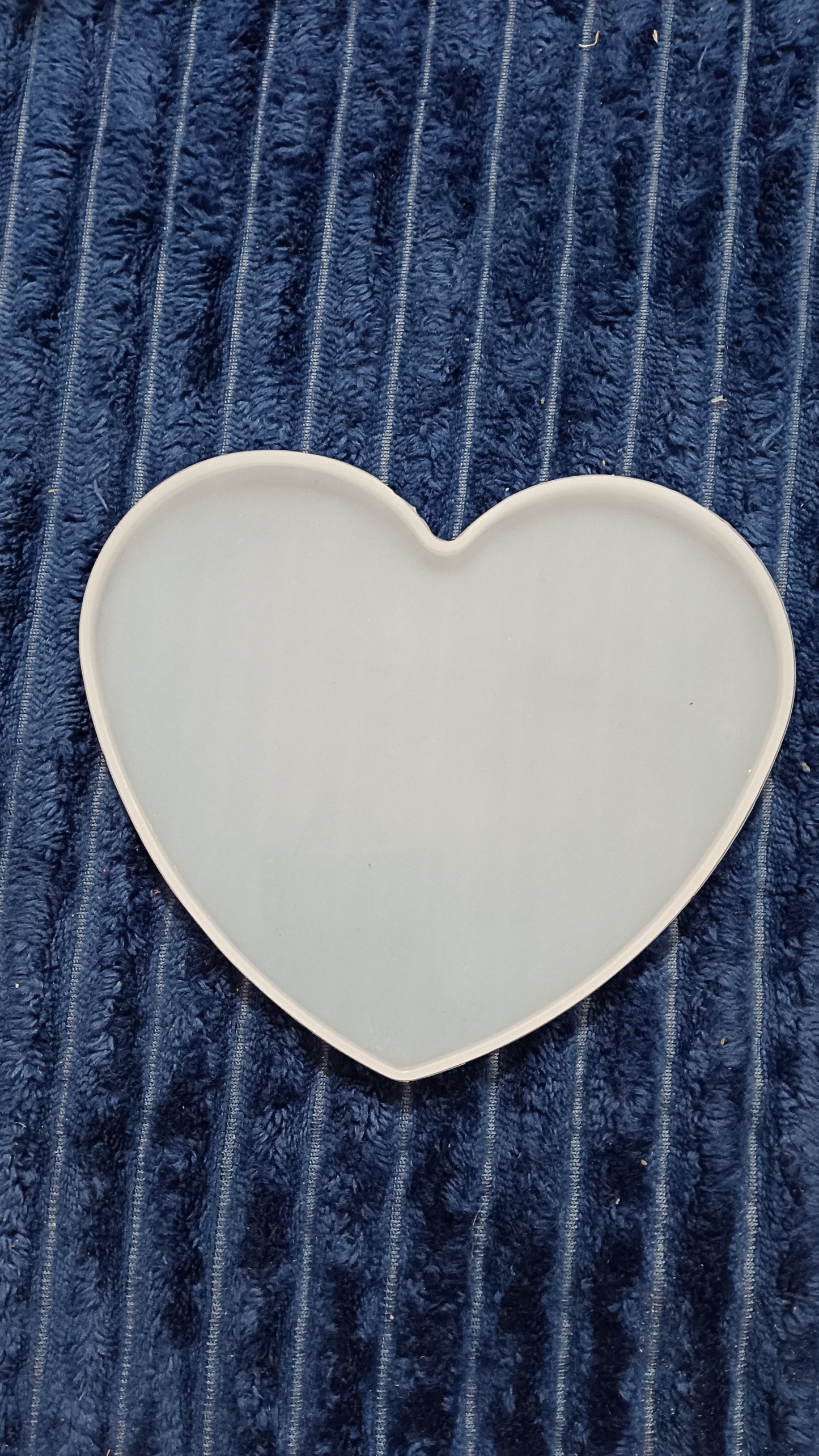 6" heart coaster mold