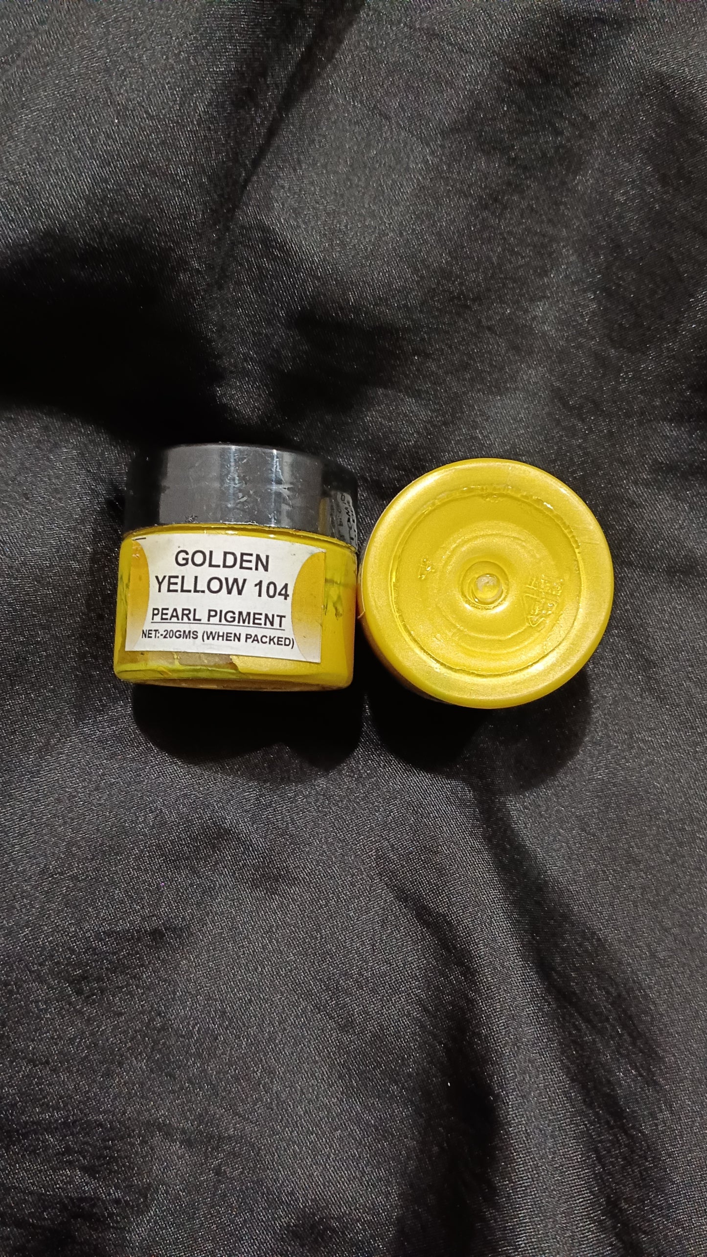 Golden yellow metallic