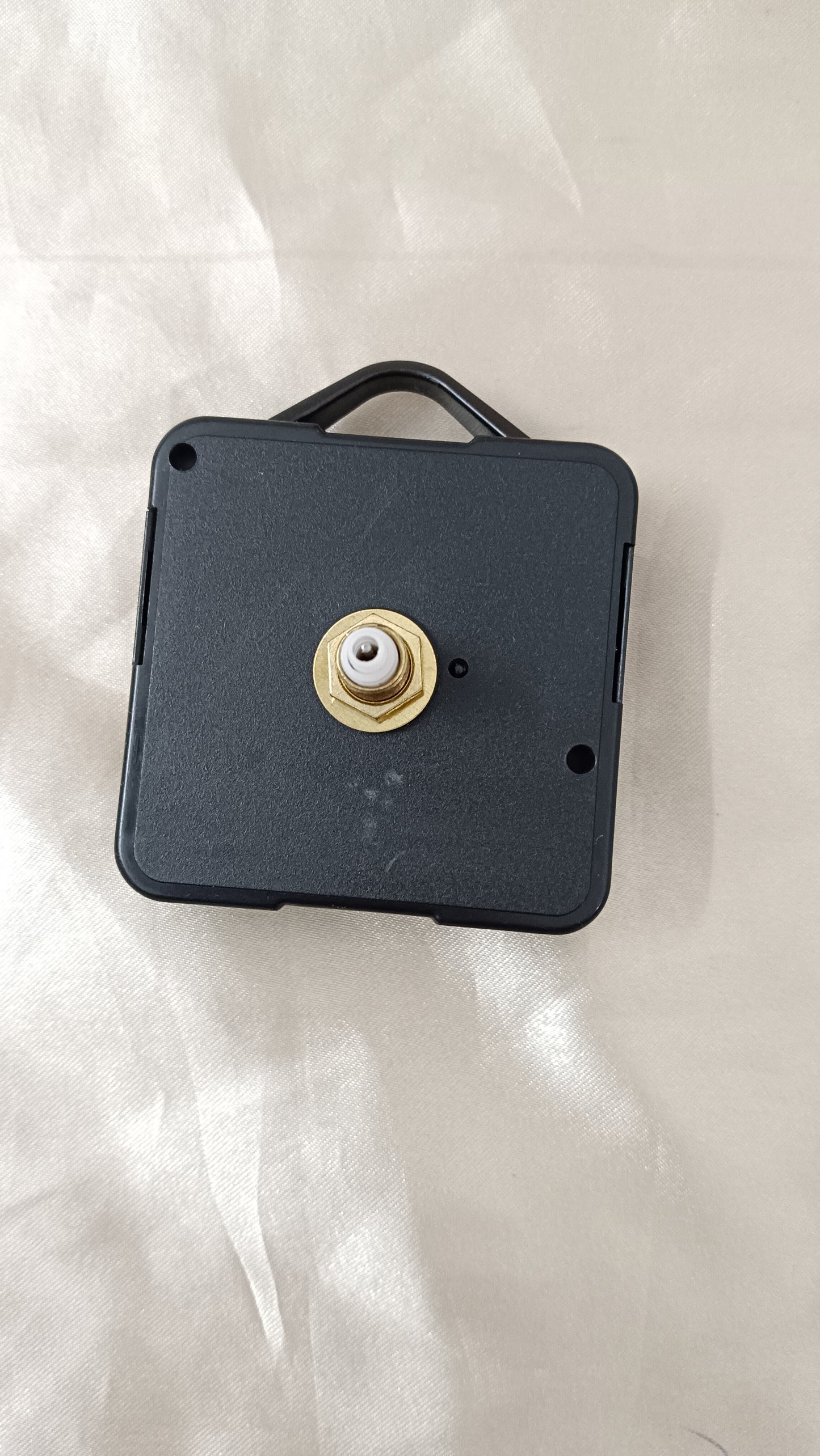 18mm jumping clock machine