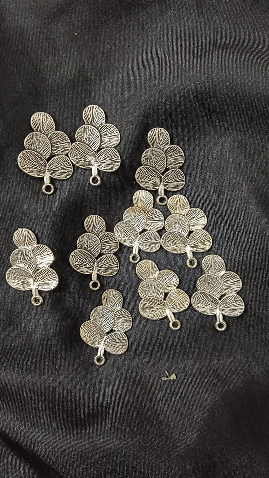 Silver leaf Charms pack of 10