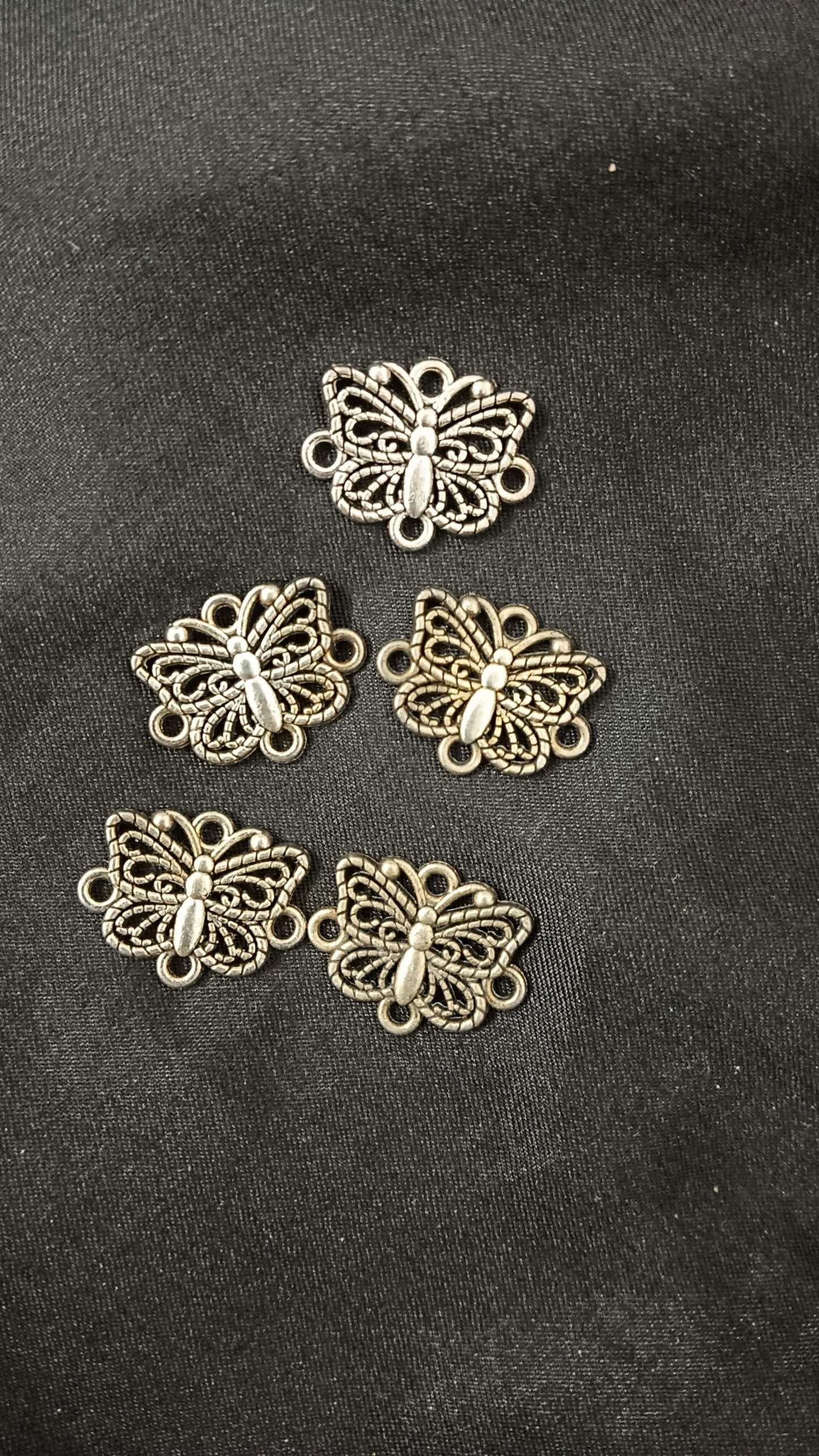 Silver metal charms daisy flower pack of 5