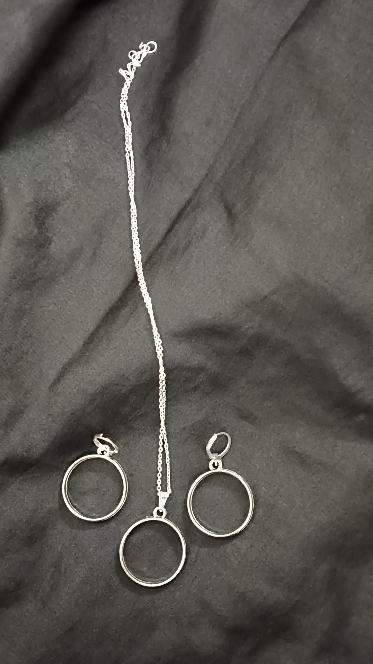 Silver Circle shape Jewellery set