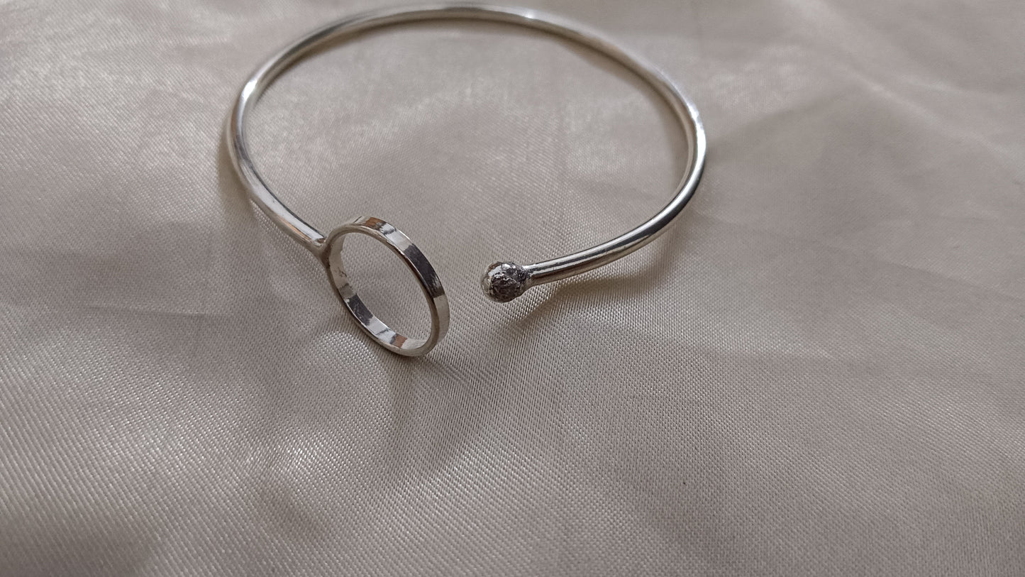 Silver Single bracelet bangle