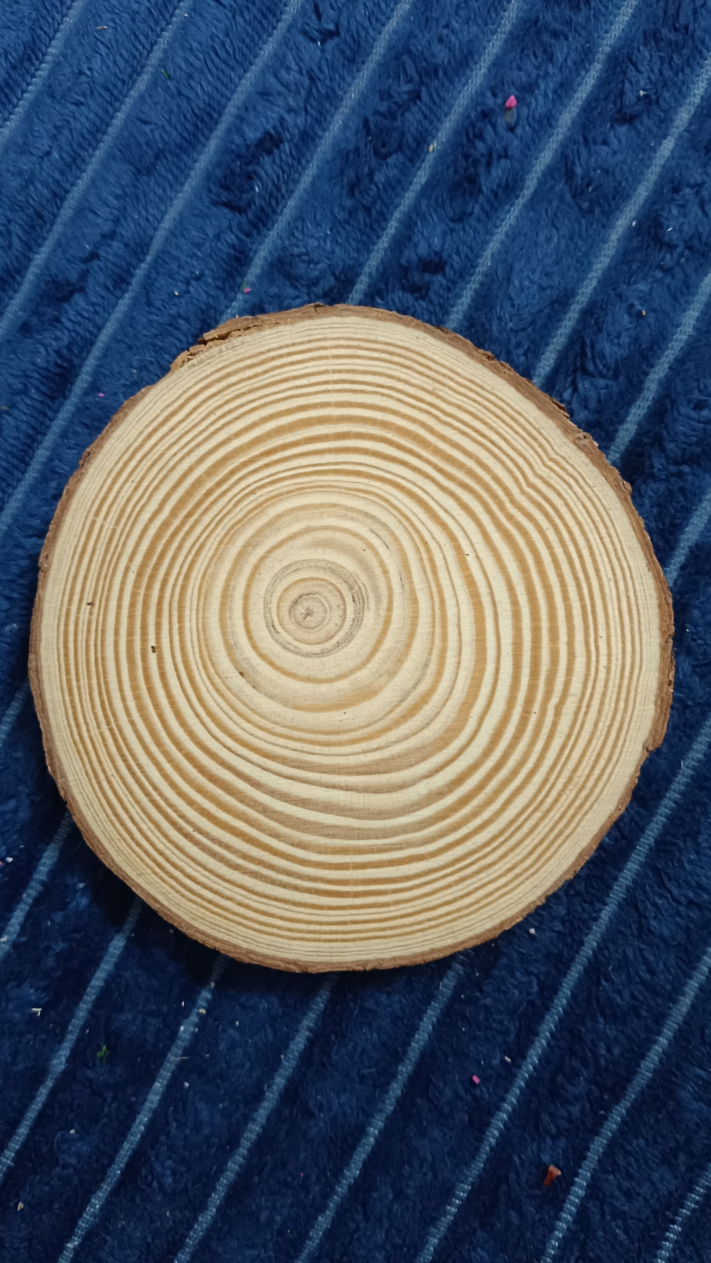 4" wooden log
