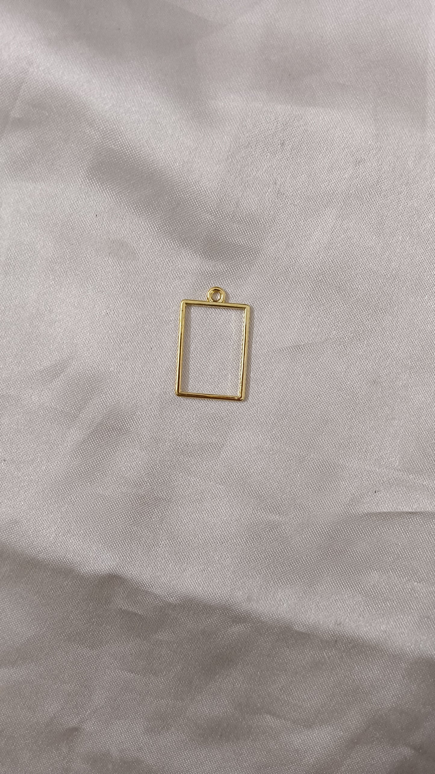 Golden Mini brass bezel pack of 1