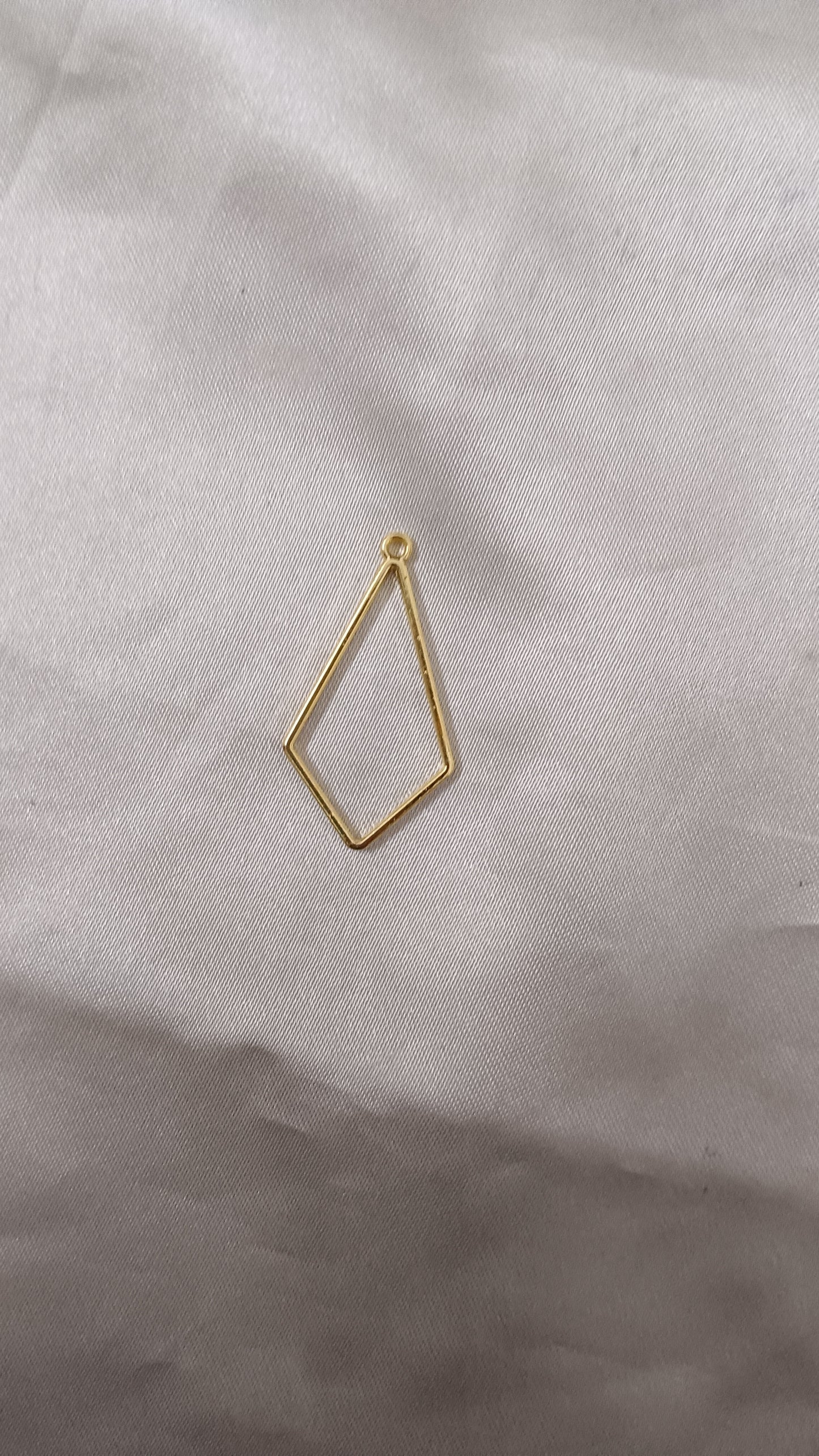 Golden Mini brass bezel pack of 1