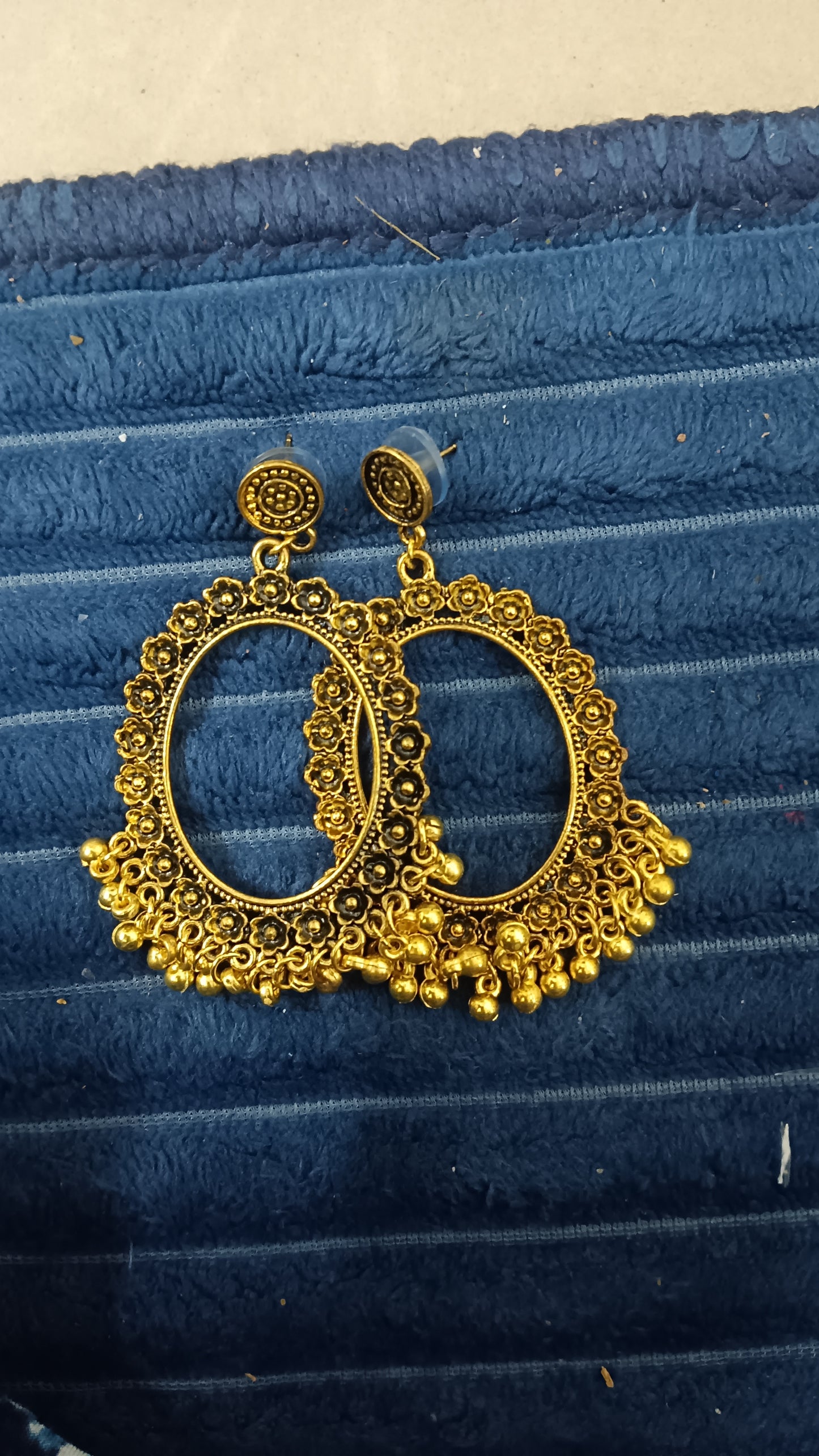 Golden Jhumka 111