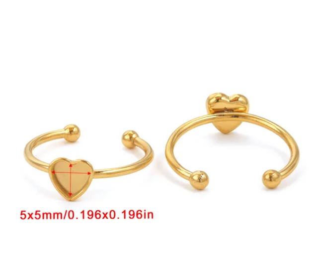 Small Heart gold Ring