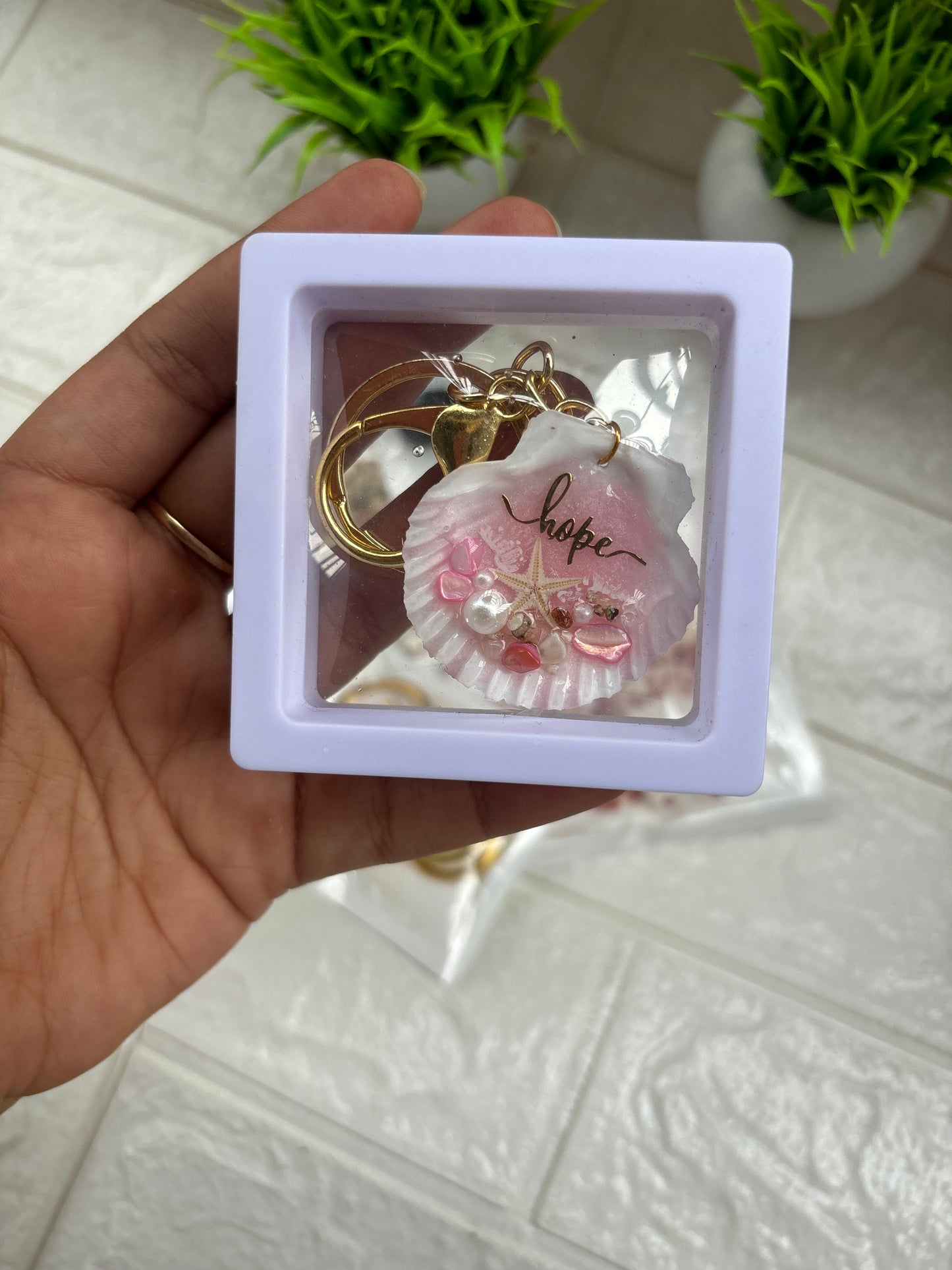 Seashell keychain kit