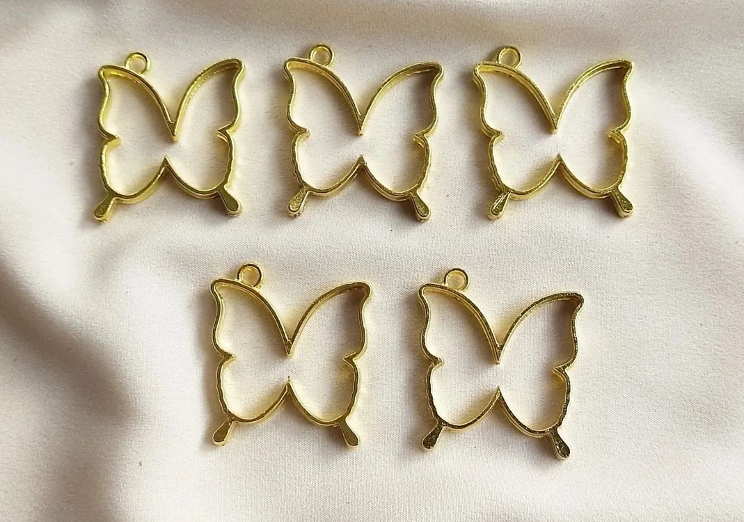 Butterfly pendant pack of 5
