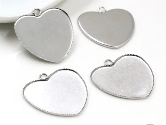 Heart pendant 25mm