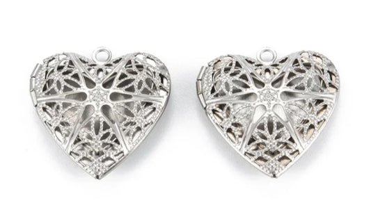 Silver heart Locket