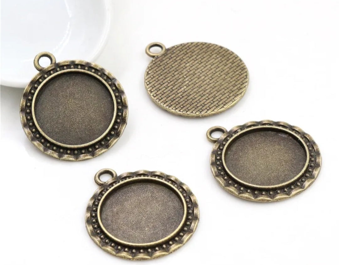 Antique Pendant 12