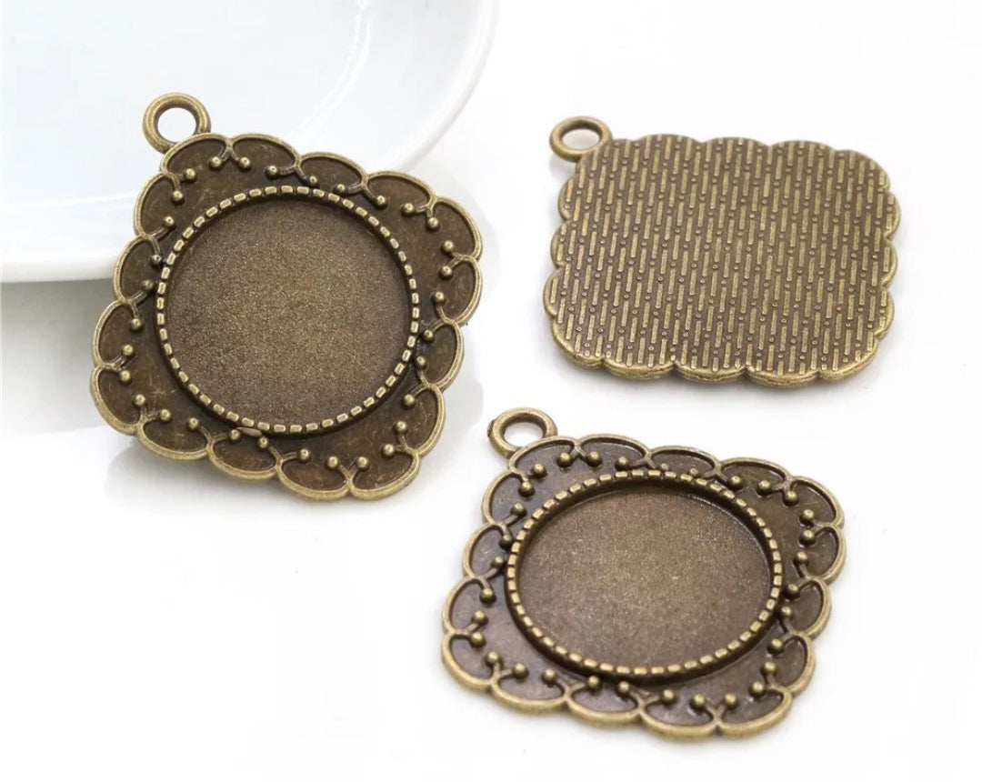 Antique Pendant 13