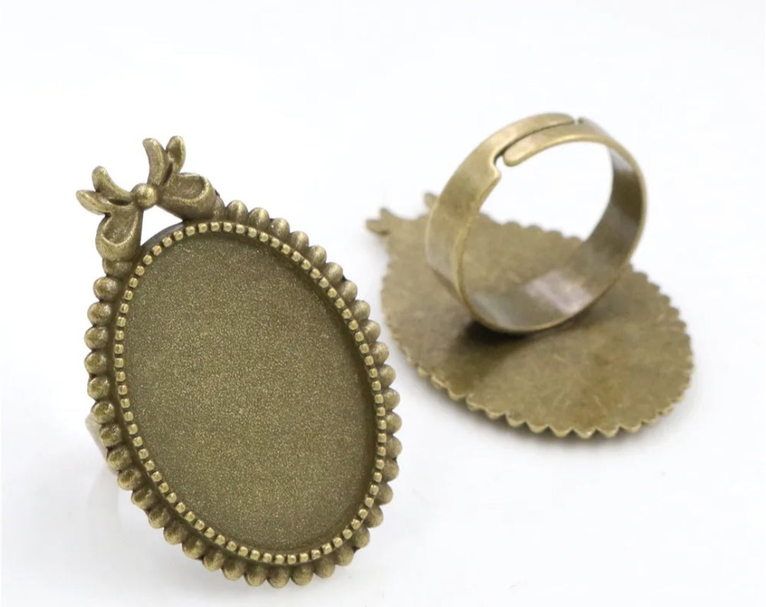 Oval Vintage Ring 1