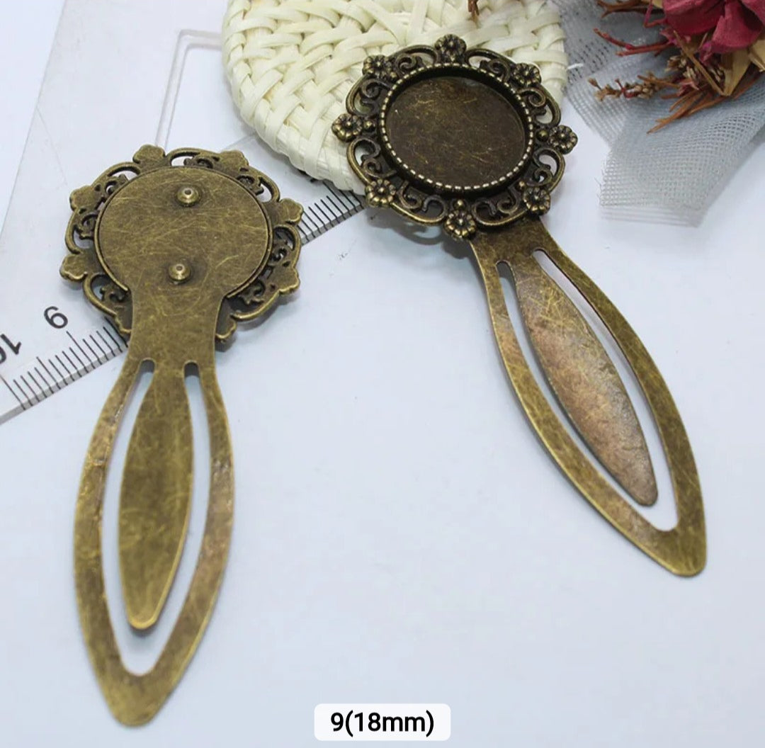 Bookmark bezel 9