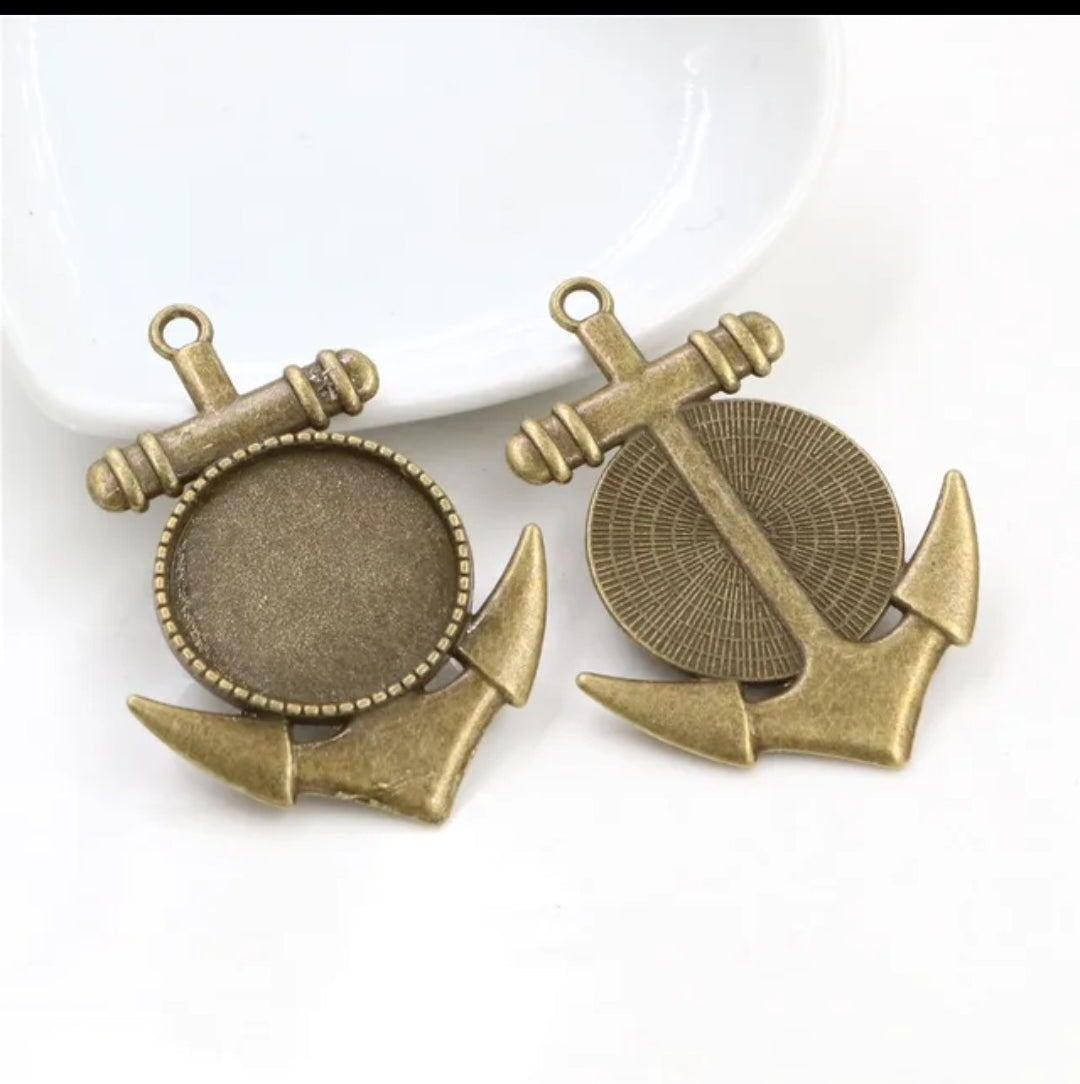 Antique Pendant 17