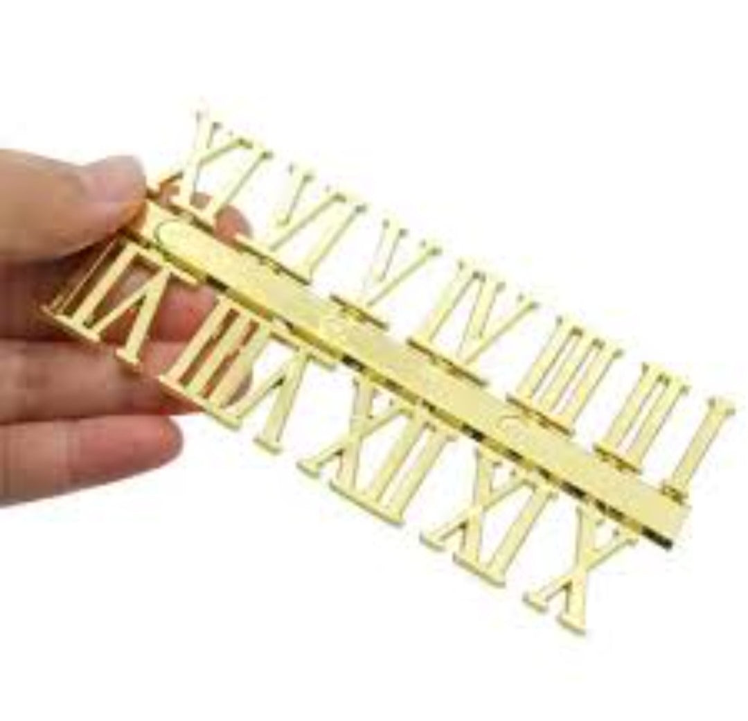 Gold clock number