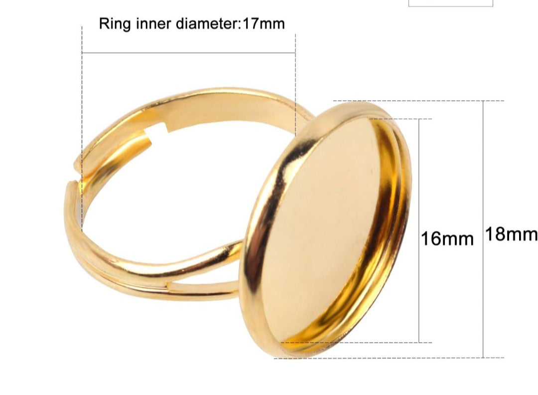 Medium Round gold Ring