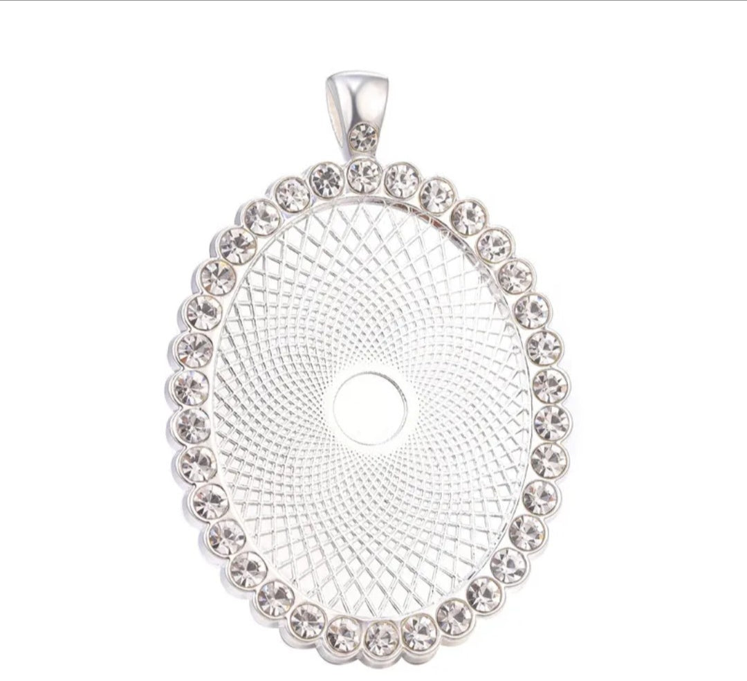 Diamond oval crystal Silver Pendant