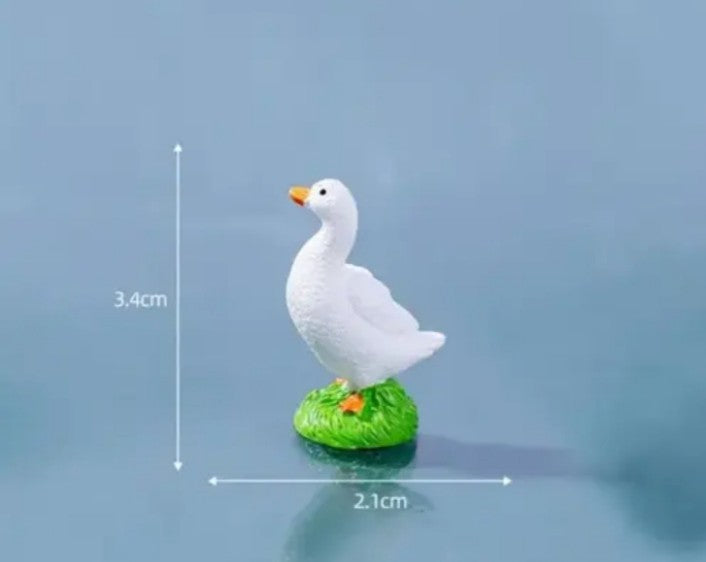 Duck miniature