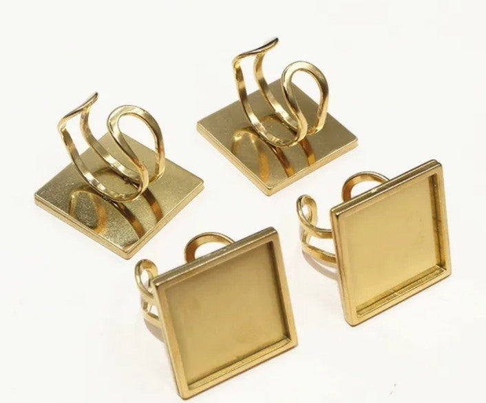 Small Gold Square Ring