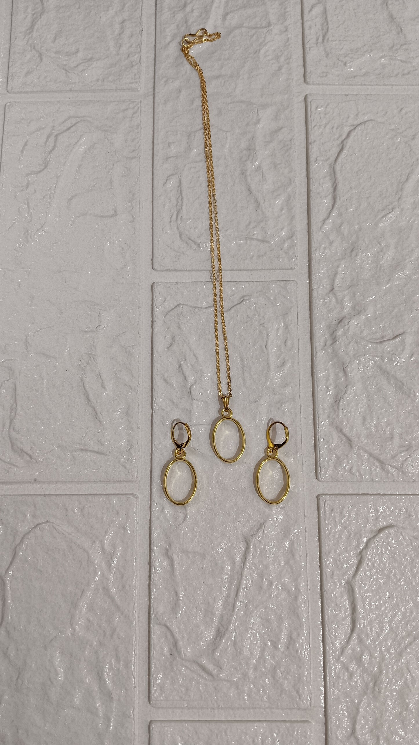 Small ovel jewellery set