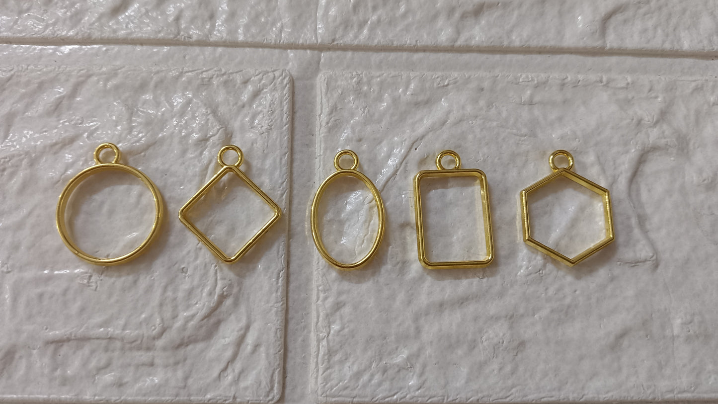 Golden pendant pack of 5