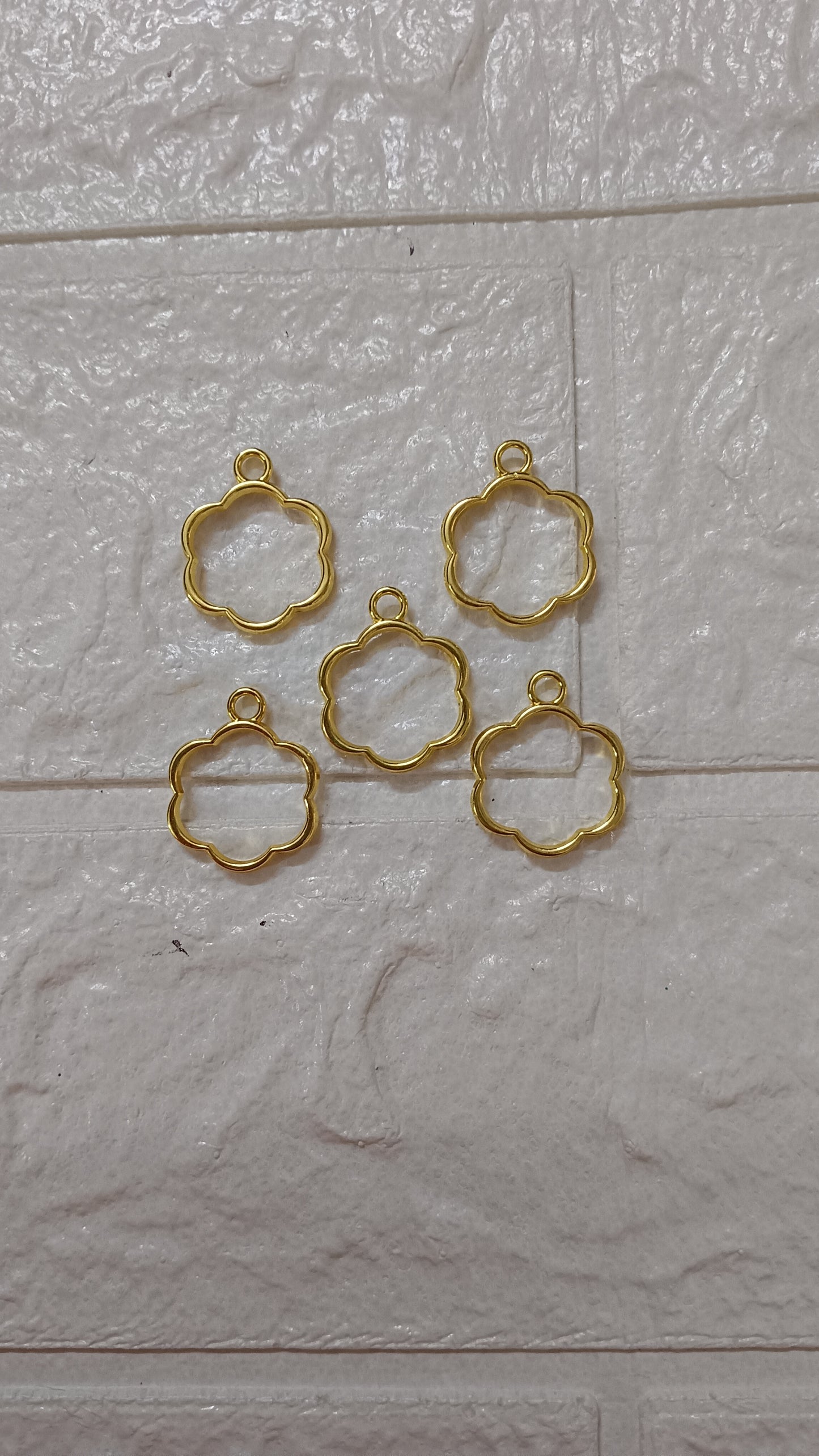 Flower pendant pack of 5