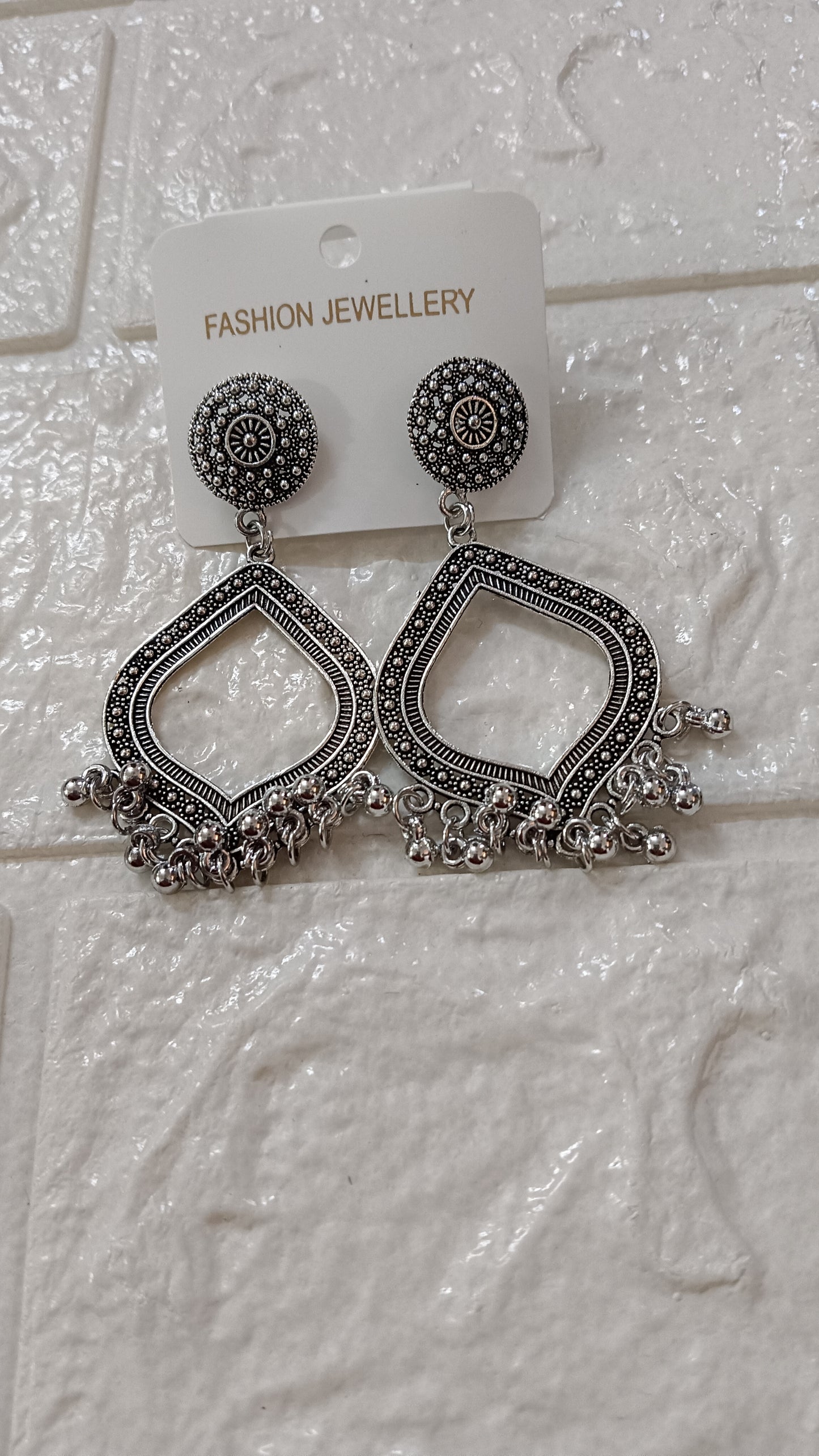 Silver Jhumka 117