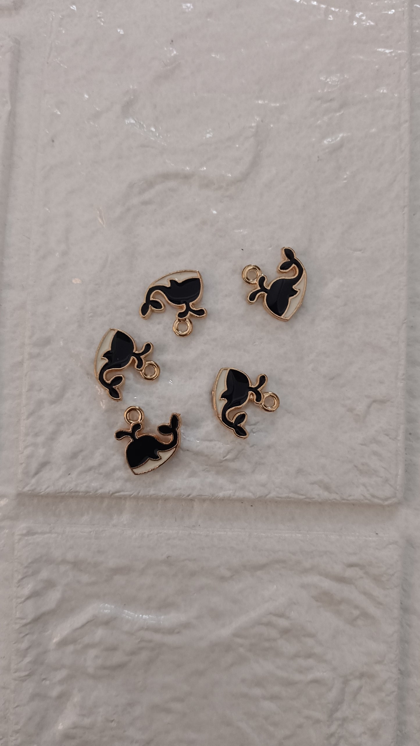 Whale charms pack of 1