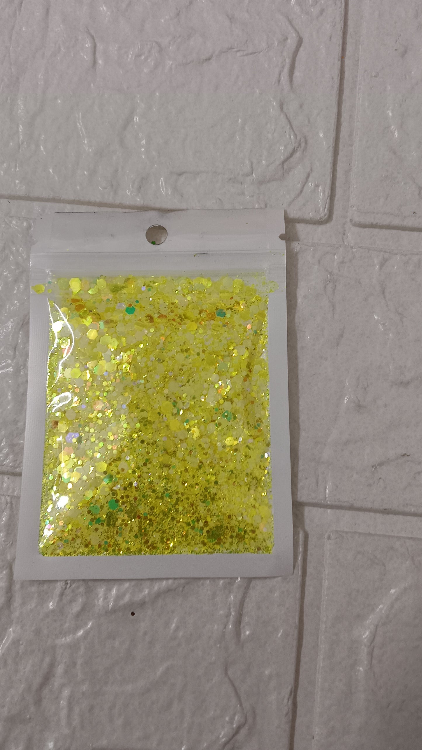 Glitter 3