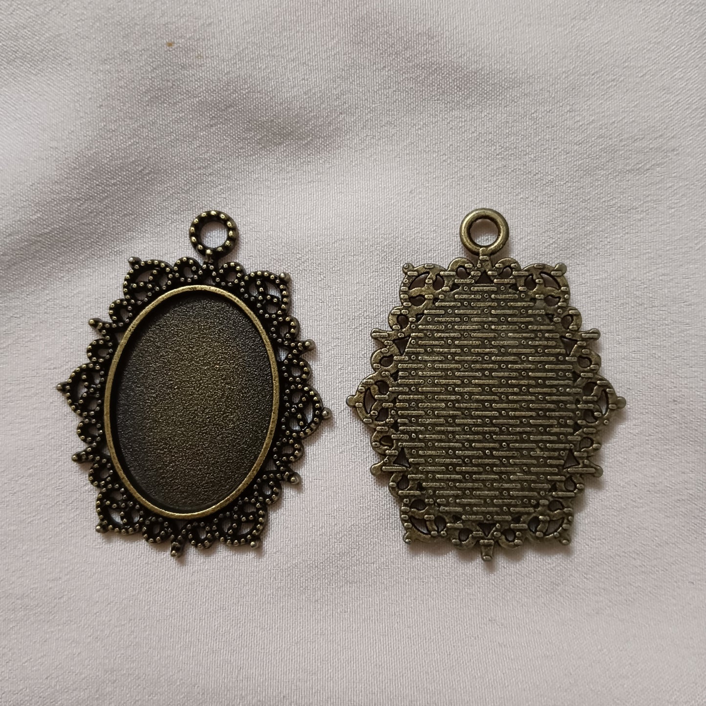 Antique pendant 2