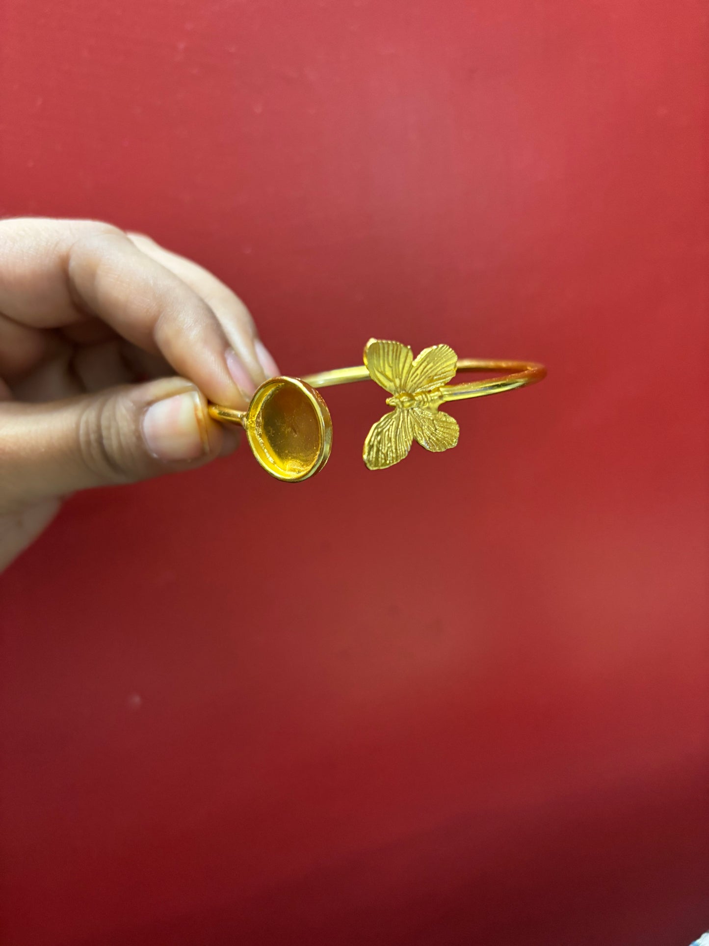 Butterfly gold bracelet