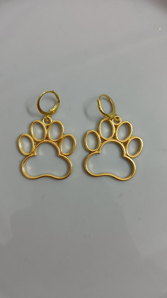 Paw hollow earrings