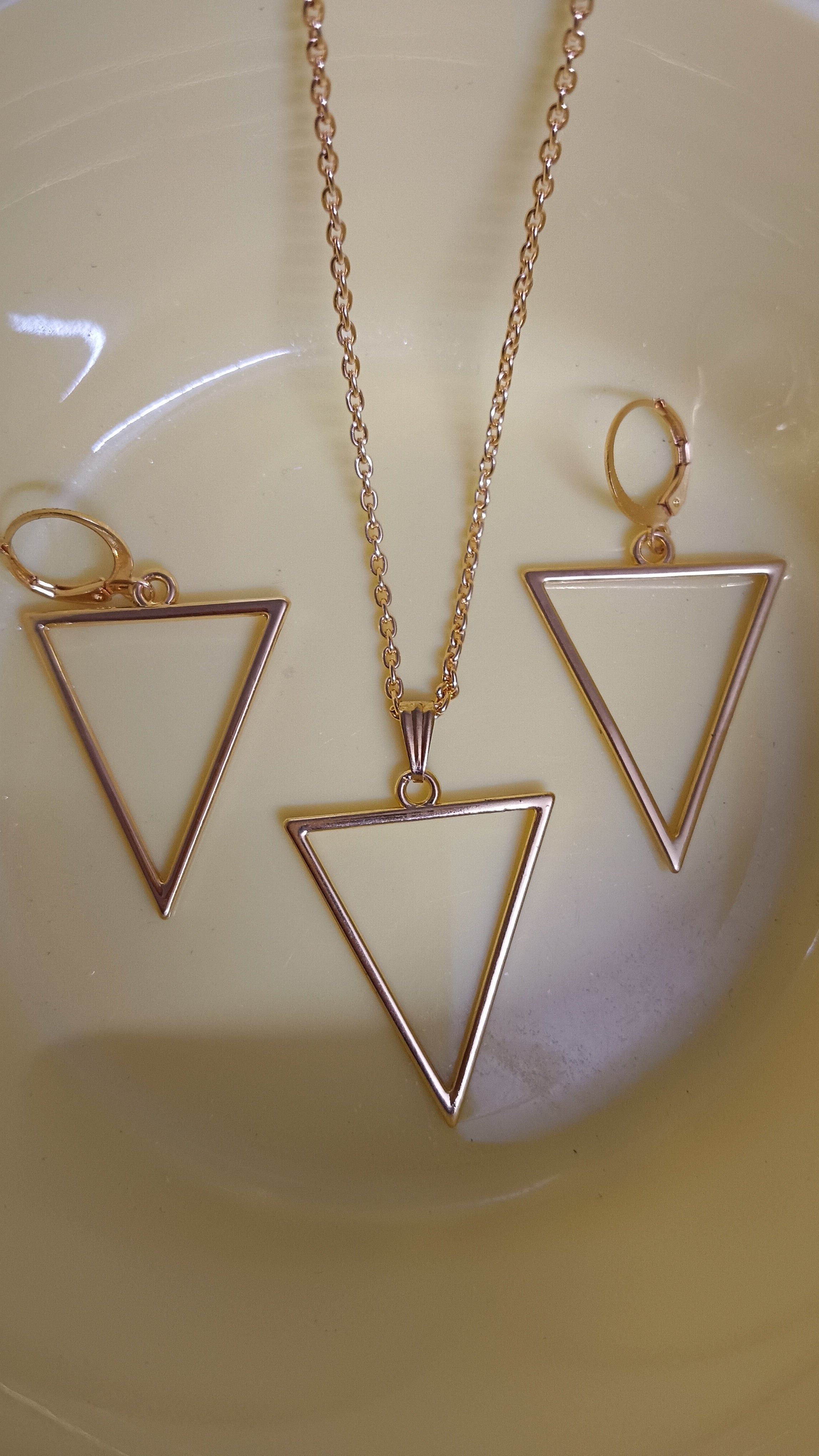 Dainty triangle set – theo_artsoul