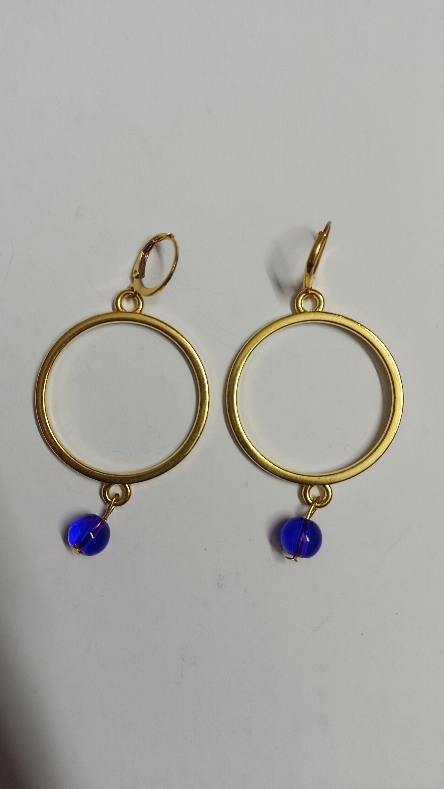 Medium Hollow circle earrings with colored drop