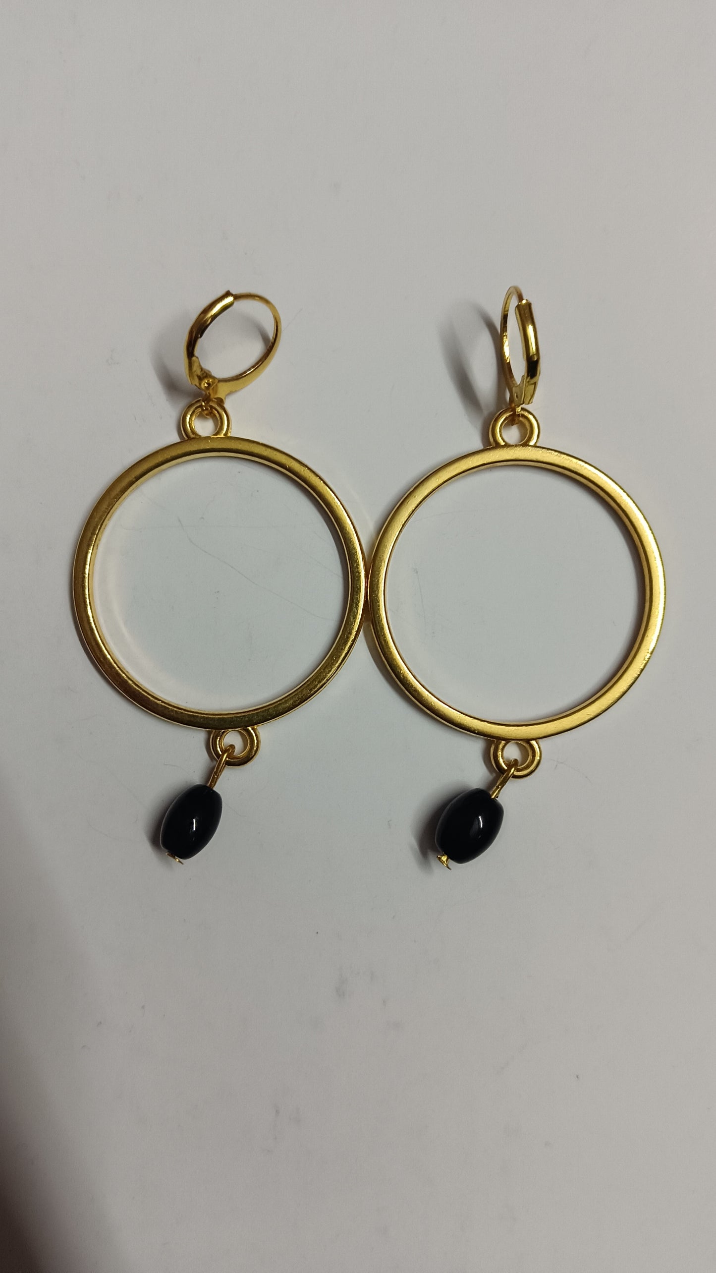 Medium Hollow circle earrings with colored drop