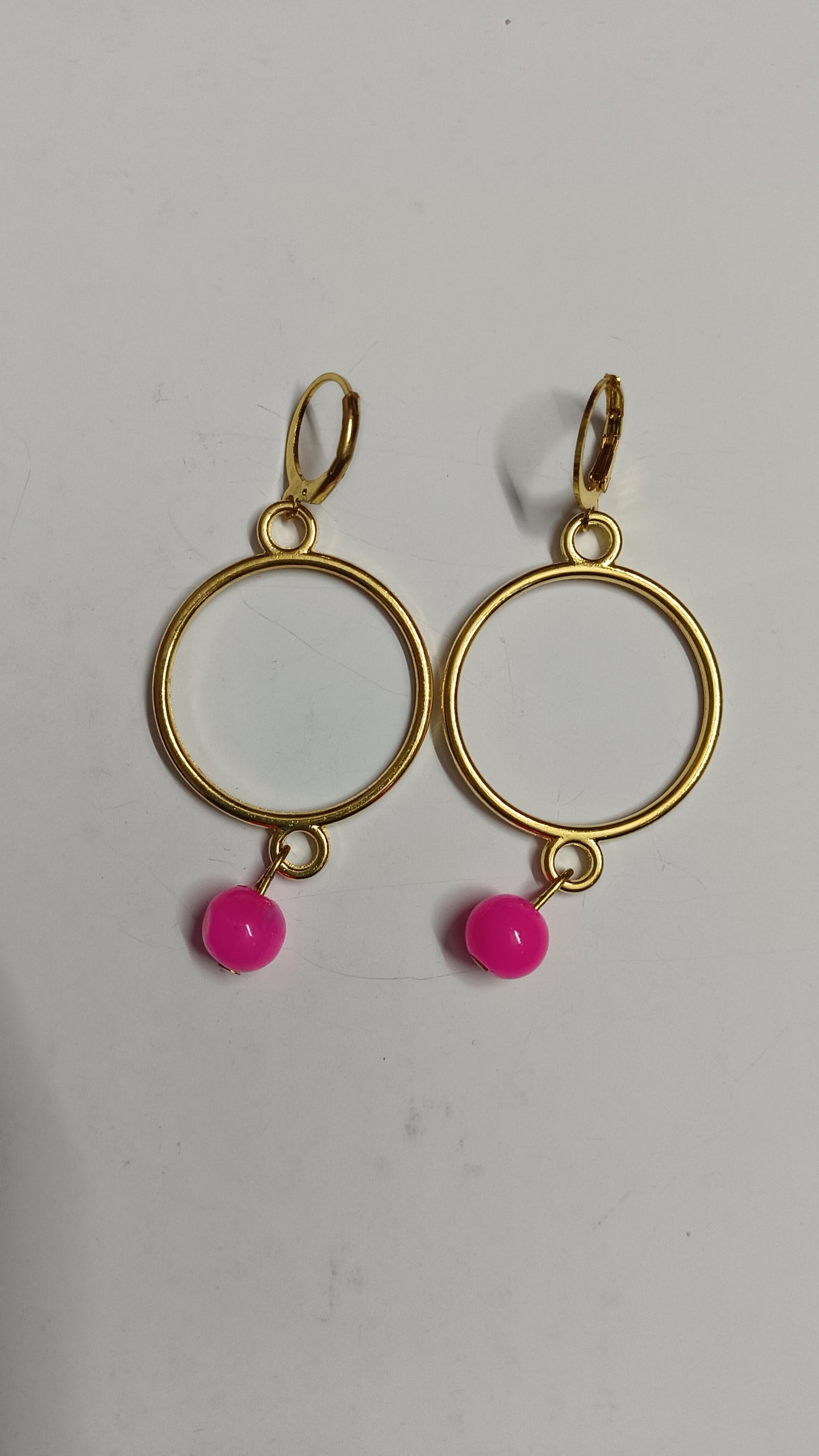 Medium Hollow circle earrings with colored drop