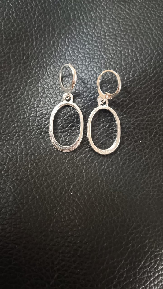 Silver oval earrings