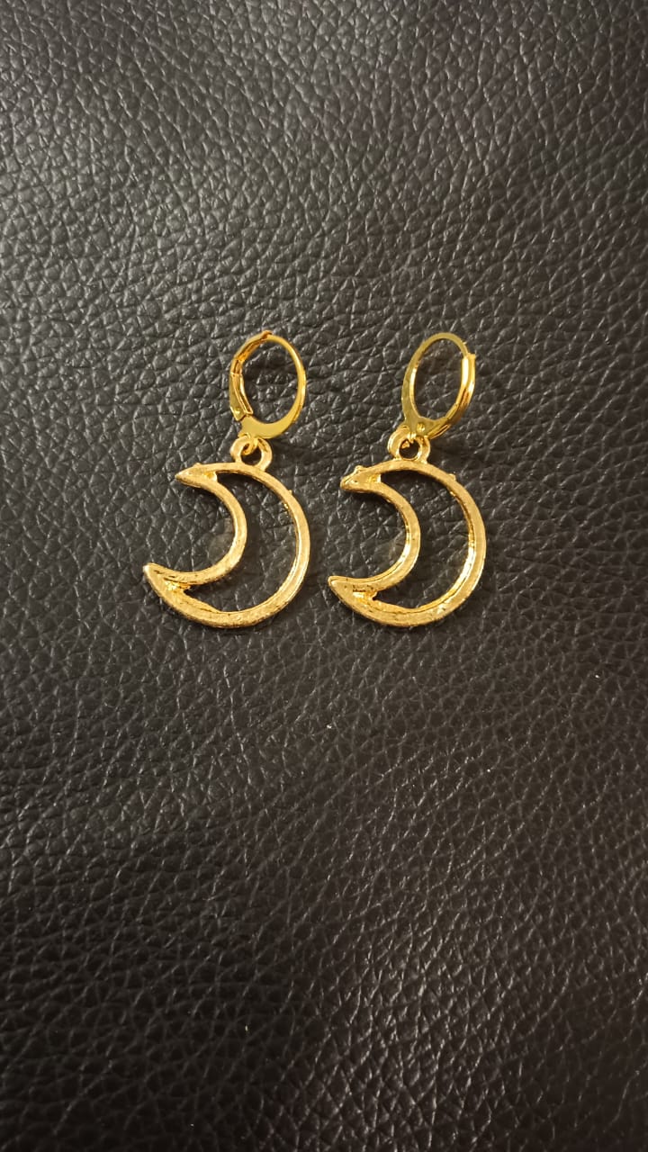 Gold moon earrings