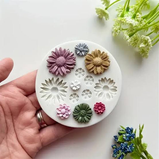 Minimal flowers mold